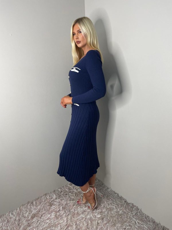 RIBBED FLARED DRESS WITH GOLD BUTTONS - Image 9