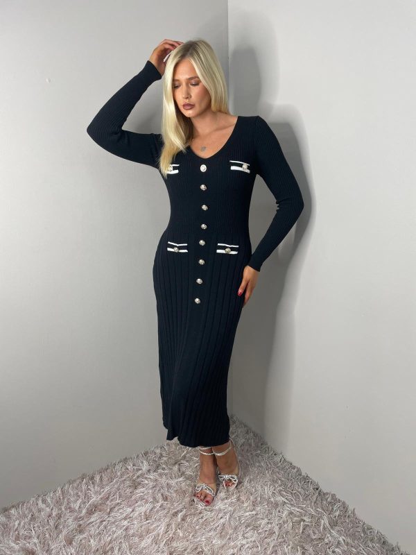 RIBBED FLARED DRESS WITH GOLD BUTTONS