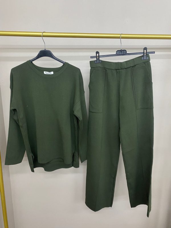 Pleated trouser with pocket two piece co-ord set - Image 3
