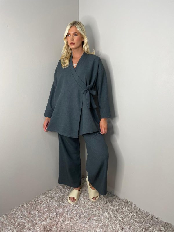 V-Neck Two Piece Co-Ord Set - Image 5
